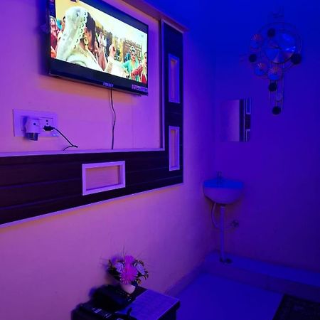 Hotel Sgh Subhadra Guest House Ayodhya Exterior foto