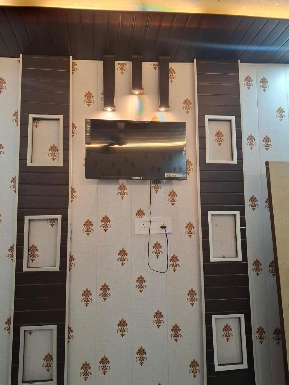 Hotel Sgh Subhadra Guest House Ayodhya Exterior foto